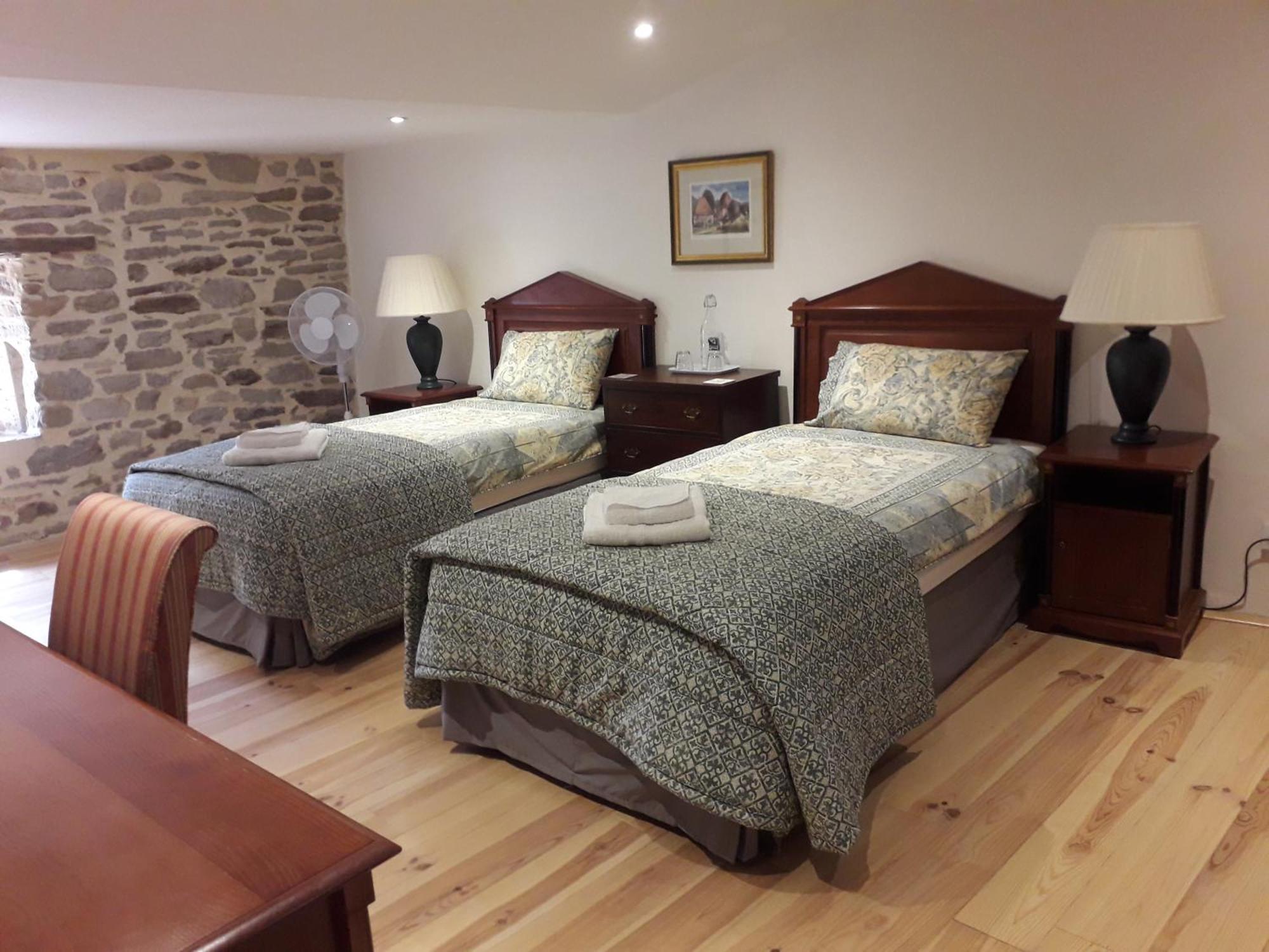 Bed and Breakfast La Sentinelle Siran Номер фото